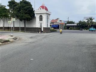 Bán lô đất trong kđt năm sao 1 tại cần giuộc, long an 110m2 giá 3ty (thương lượng)  0931 112 ***