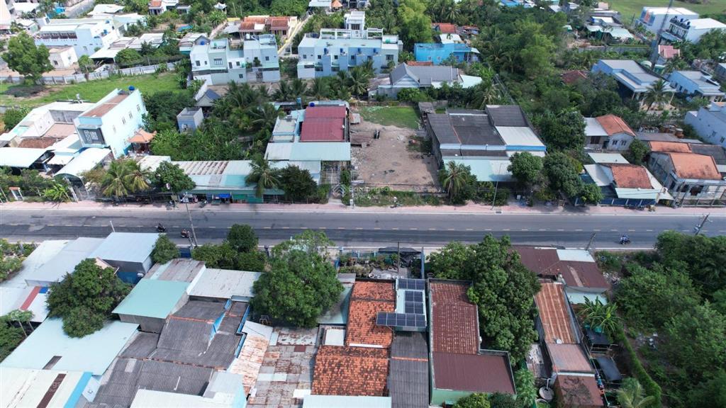 Bán đất mặt tiền 835b gần ngay ngã 4 phước lý 819m2 giá 17ty5 (thương lượng)  0931 112 ***