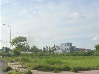 Cần bán lô góc 2 mặt tiền trục đường 22 giá 3ty550 (100m2 )  o931112822