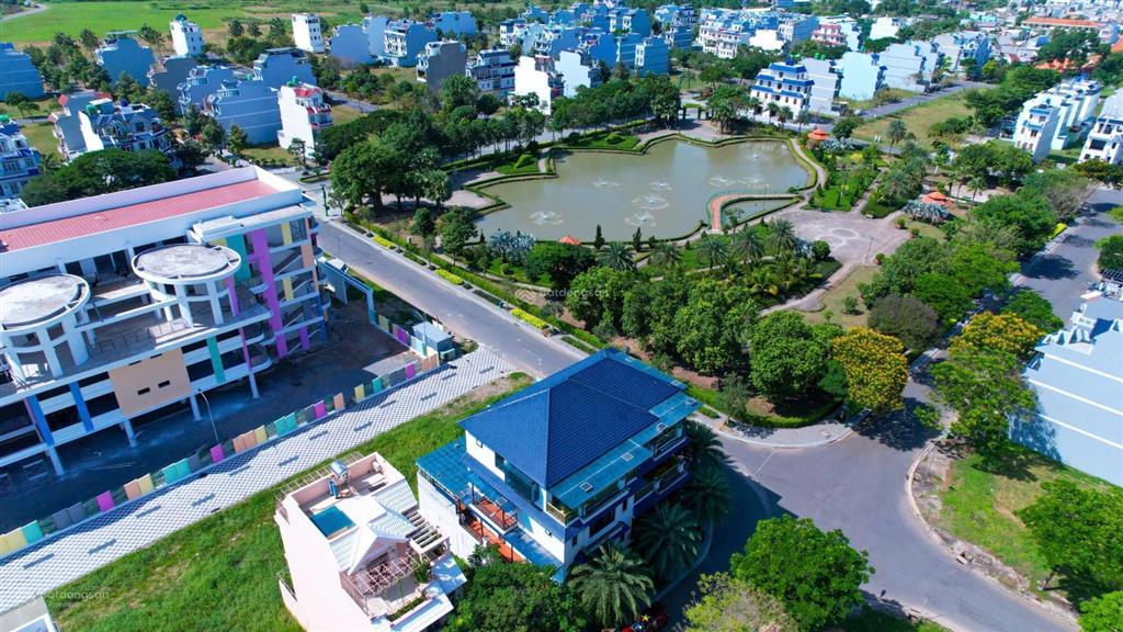 Cần bán lô đất tại kđt năm sao 126m2 giá 3ty6 (thương lượng)  0931 112 *** ngân