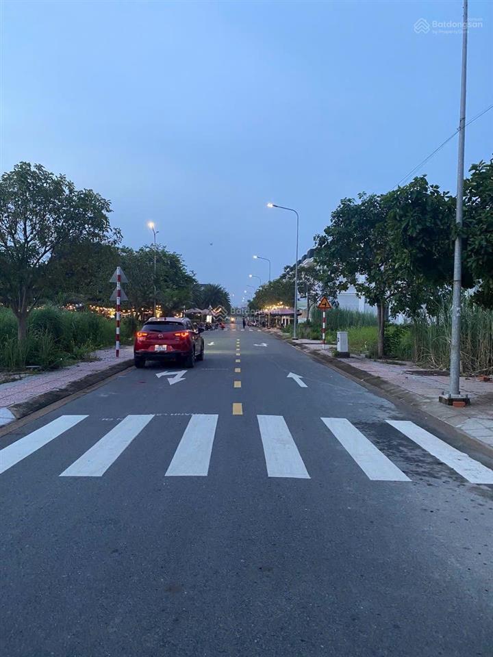 Cần bán đất khu the sol city 80m2 giá 2ty350 (thương lượng)  0931 112 *** ngân