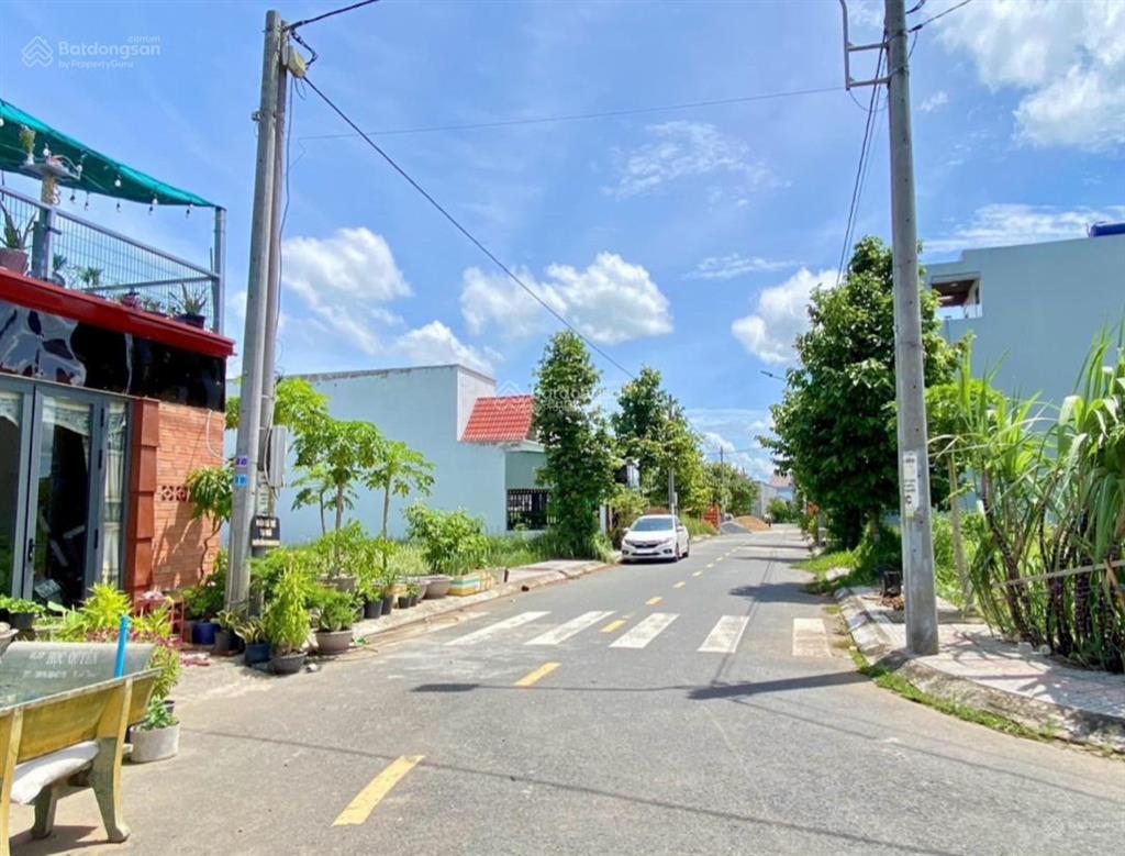 Bán lô đất trong kdc phúc giang 113m2 giá 1ty250 (thương lượng) cần đước, long an.  0931 112 ***