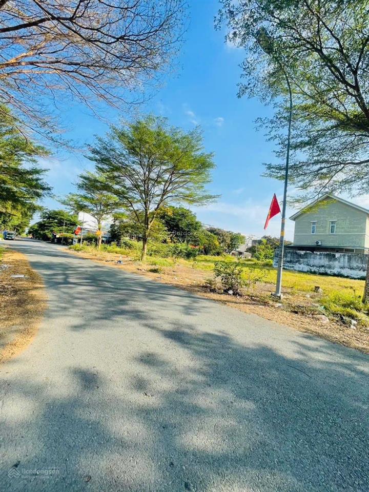 Cần bán lô biệt thự 250m2 giá 7ty3 tại kdc an phú tây.  0931 112 *** ngân
