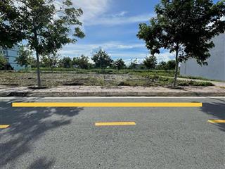 Cần bán 2 lô liền kề tai kđt thesol city. diện tích 200m2 giá 5ty1 (thương lượng).  o931112822
