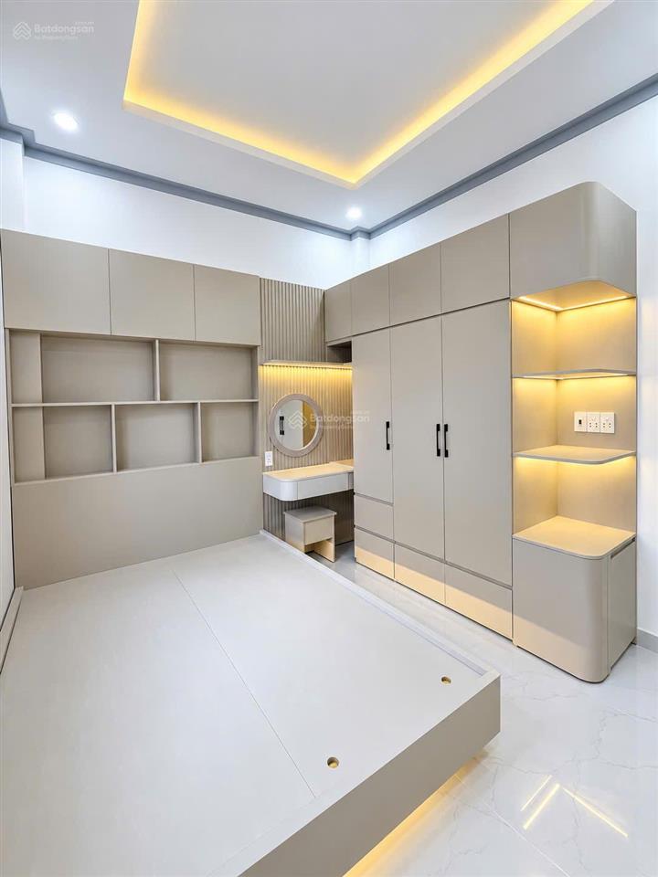 Cần bán căn góc biệt thự ngay kdc mỹ lộc 140m2. giá 4ty890 (thương lượng)  0931 112 *** ngân
