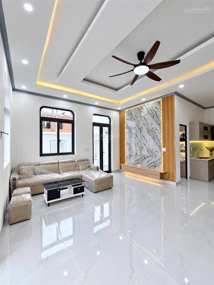 Cần bán căn góc biệt thự ngay kdc mỹ lộc 140m2. giá 4ty890 (thương lượng)  0931 112 *** ngân