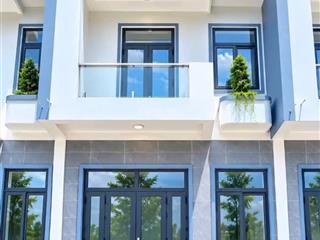 Cần bán nhà tại kcn cầu tràm 150m2 giá 1ty550.  0931 112 *** ngân