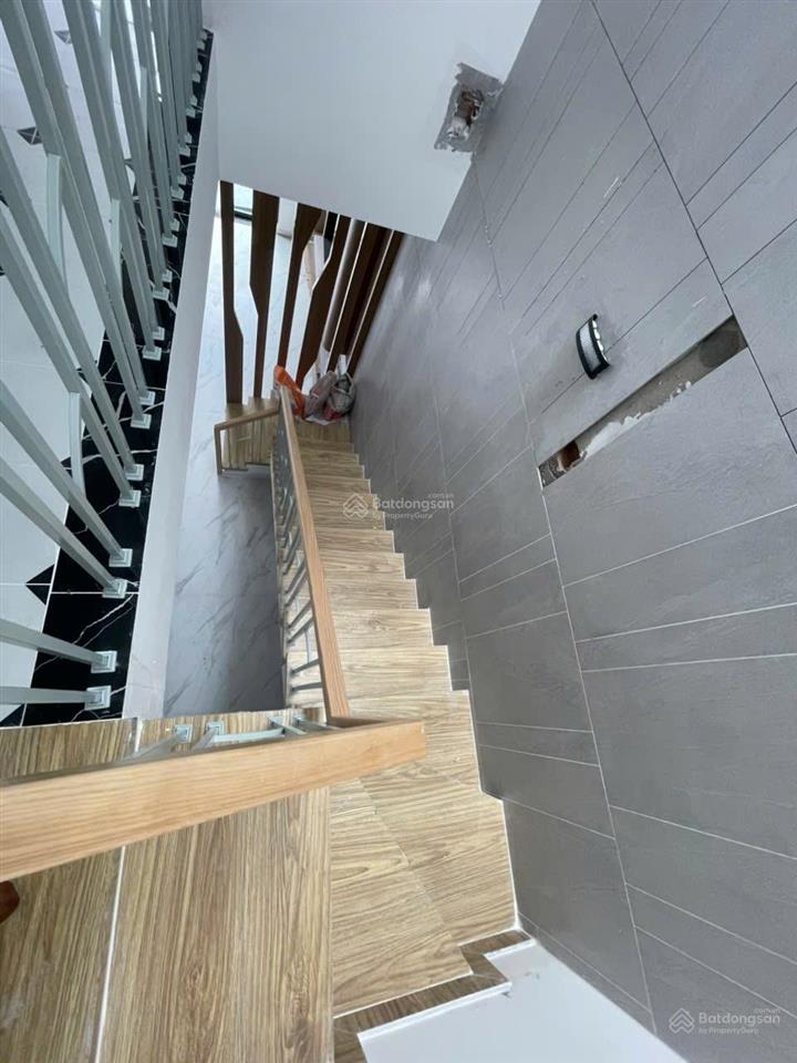 Cần bán căn nhà tại kđt thesol city 106m2 giá 3ty950 (thương lượng)  0931 112 ***
