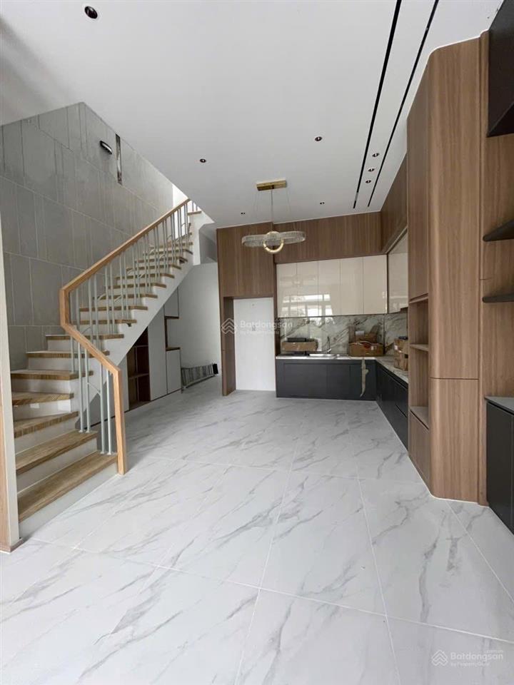 Cần bán căn nhà tại kđt thesol city 106m2 giá 3ty950 (thương lượng)  0931 112 ***