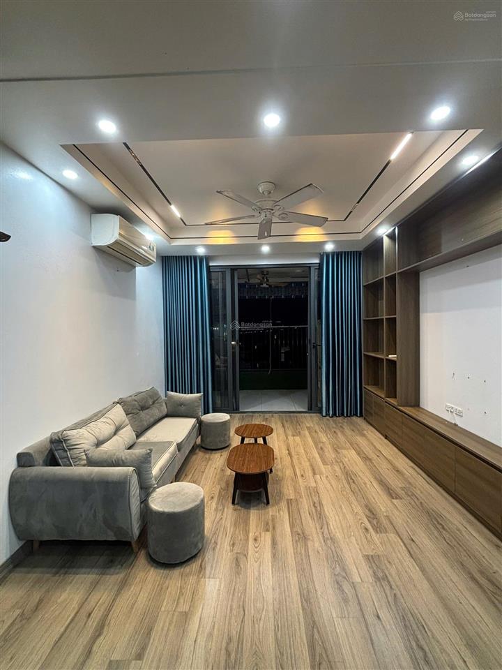 Cho thuê căn hộ 3 pn northern diamond  đối diện aeon mall long biên, full nội thất, có slot ô tô