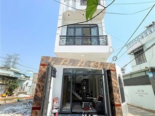 Nhà 3 tầng lầu 75m2 chính chủ tại p bình hoà tp hcm.