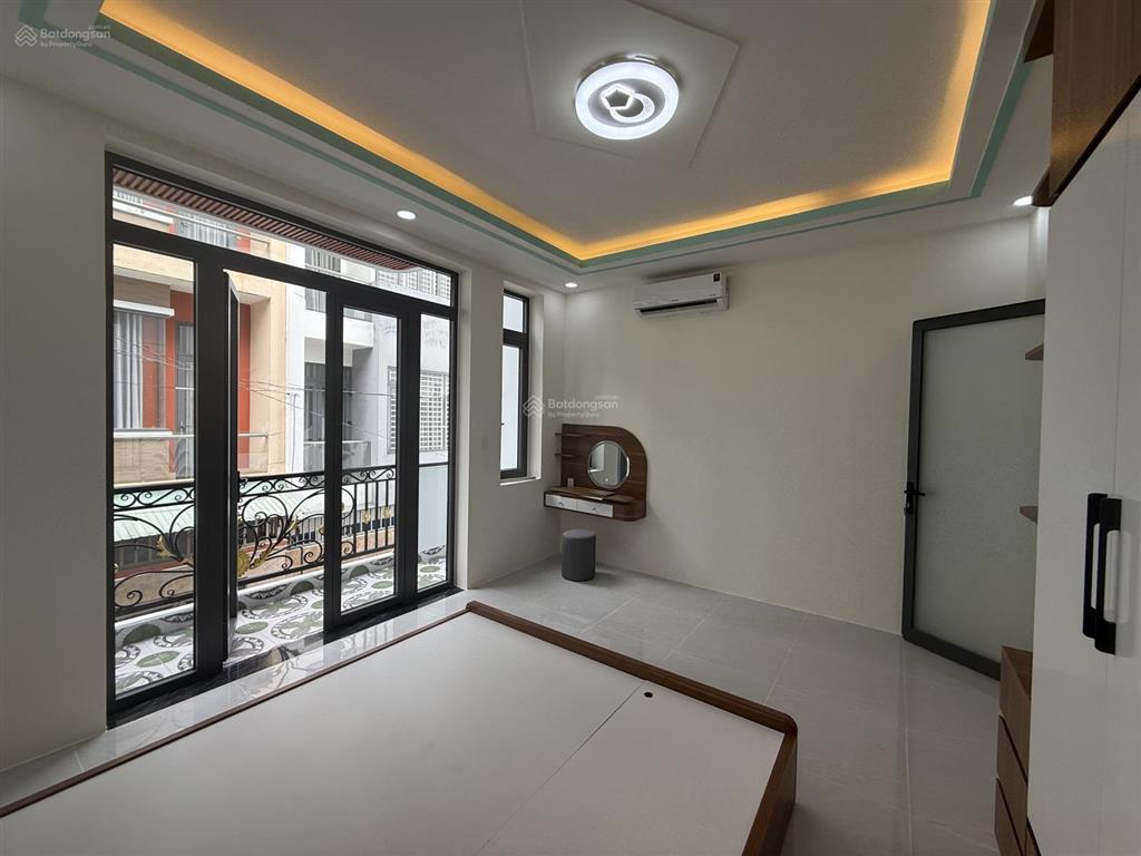 Nhà 4 tầng lầu mới giá quá tốt cho quý khách sở hữu ạh.