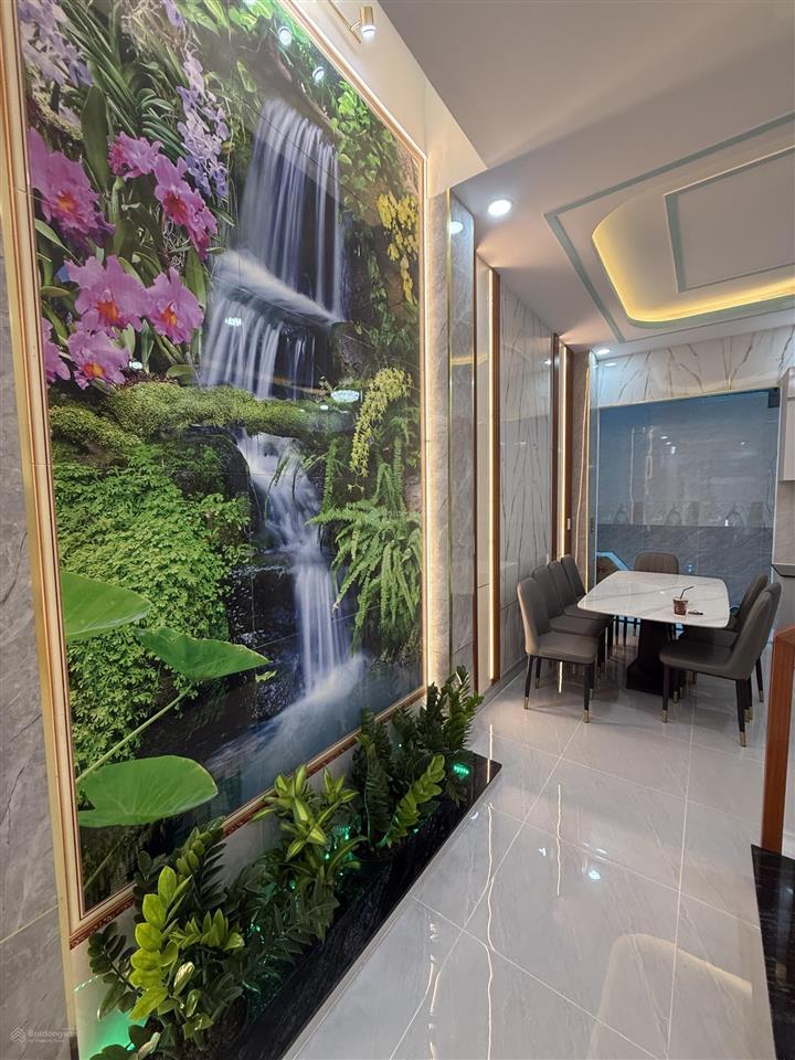 Nhà 4 tầng lầu mới giá quá tốt cho quý khách sở hữu ạh.