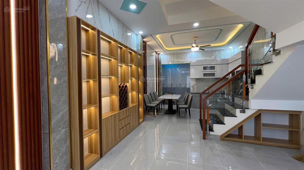Nhà 4 tầng lầu mới 100%. full nội thất cao cấp. giá tốt ạh. đường ngô chí quốc. tam bình tp hcm.