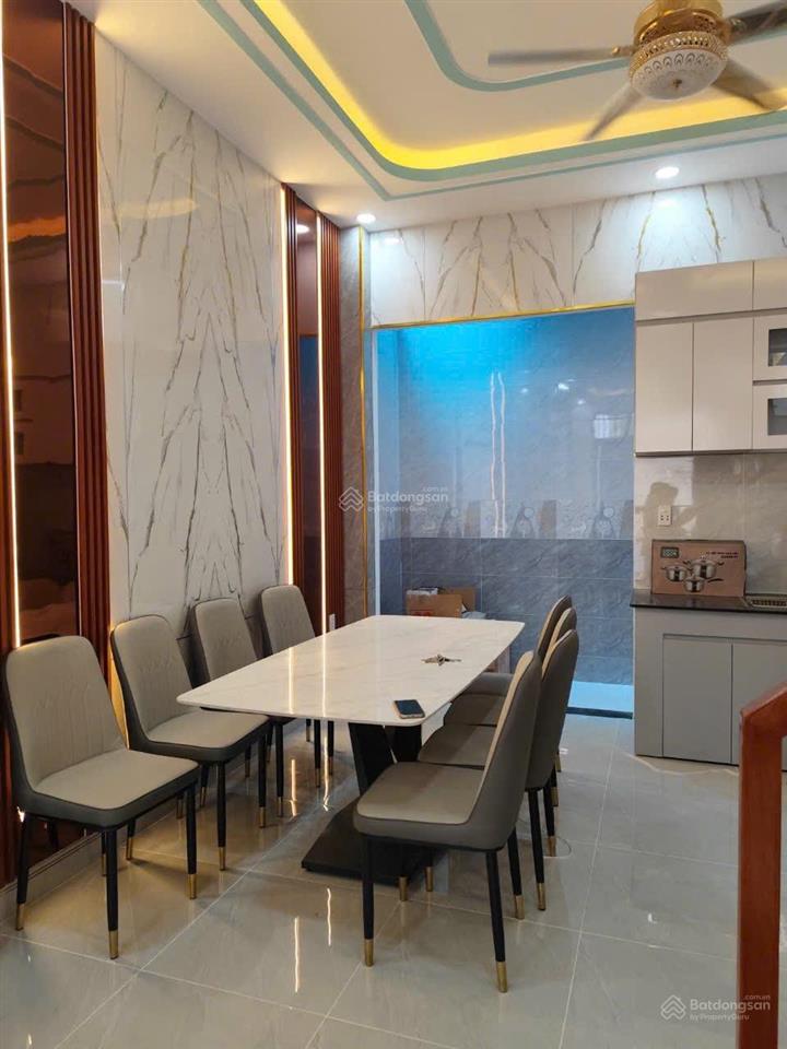 Nhà 4 tầng lầu mới 100%. full nội thất cao cấp. giá tốt ạh. đường ngô chí quốc. tam bình tp hcm.