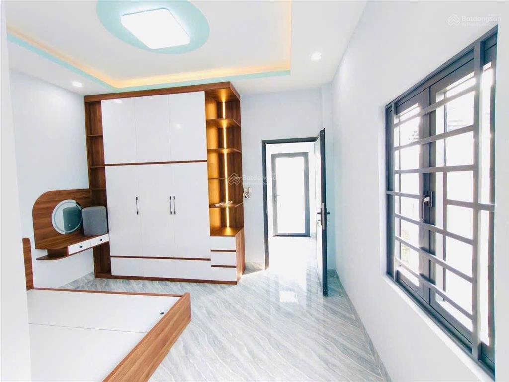 Nhà 4 tầng lầu mới 100%. full nội thất cao cấp. giá tốt ạh. đường ngô chí quốc. tam bình tp hcm.