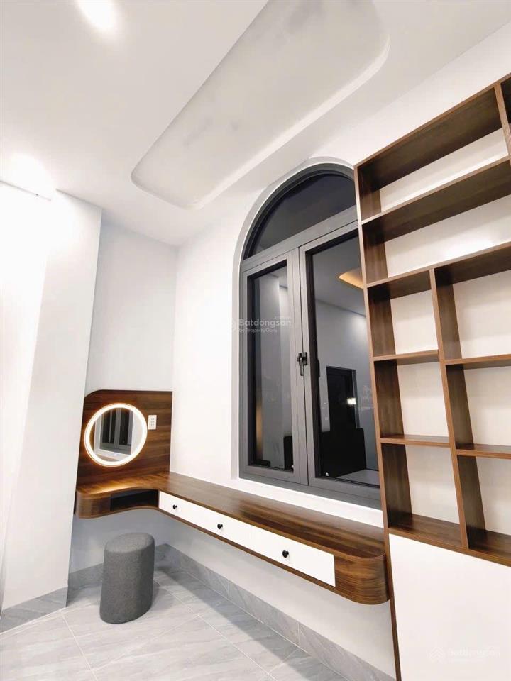 Nhà 4 tầng lầu mới 100% 74m². tỉnh lộ 43 giá tốt chính chủ cần bán.