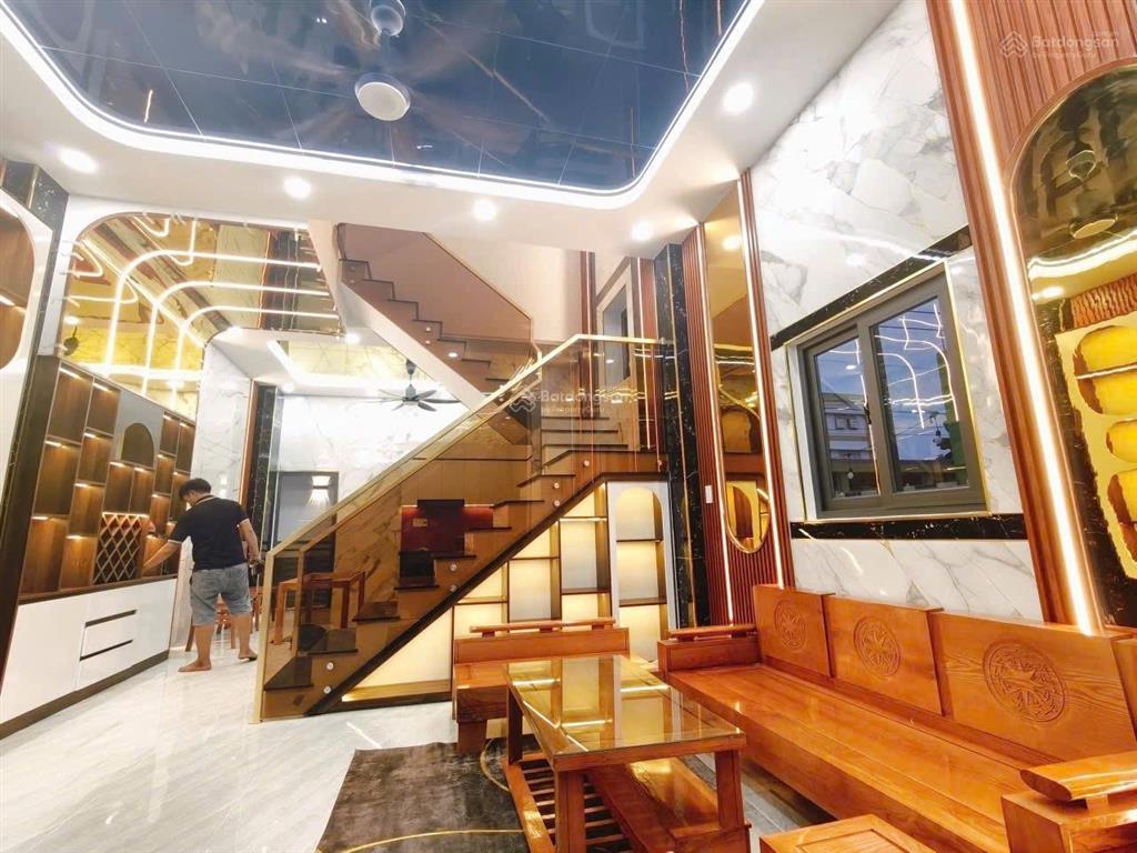 Nhà 4 tầng lầu mới 100% 74m². tỉnh lộ 43 giá tốt chính chủ cần bán.