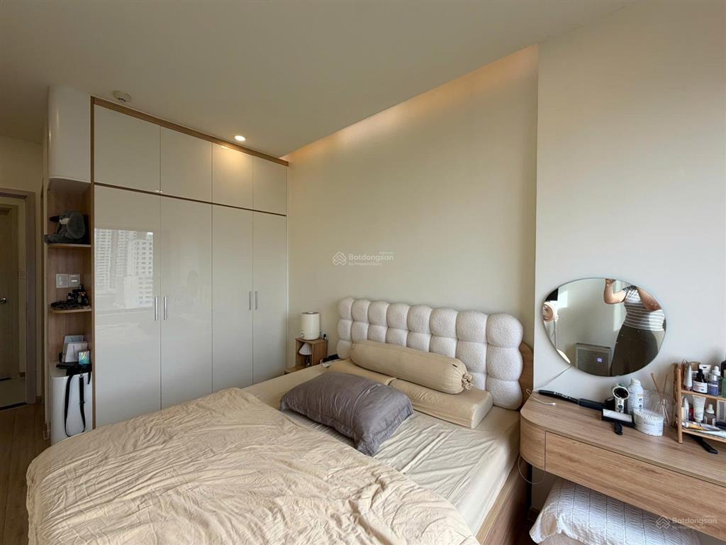 Bán chung cư new city thủ thiêm quận 2, 2pn 2wc, tầng cao view thoáng giá tốt, 7,7 tỷ.