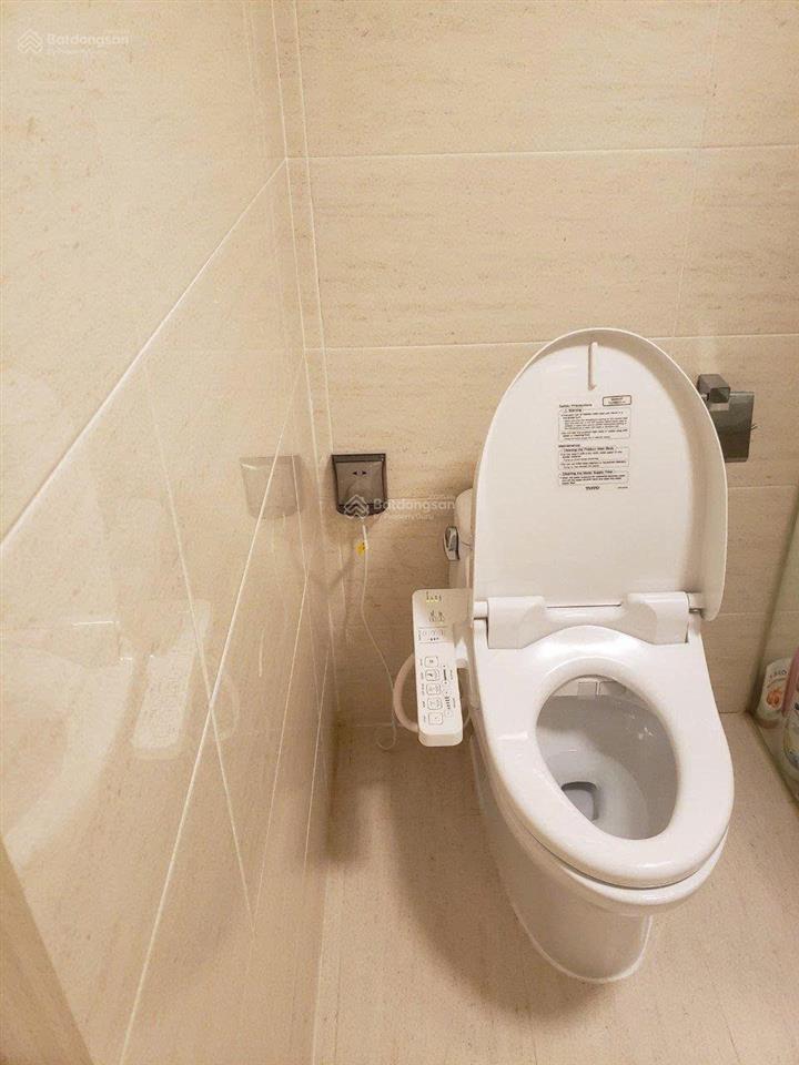 Bán căn hộ dự án new city thủ thiêm quận 2, 2pn 2wc, view công viên thoáng mát, giá tốt 7,6 tỷ.
