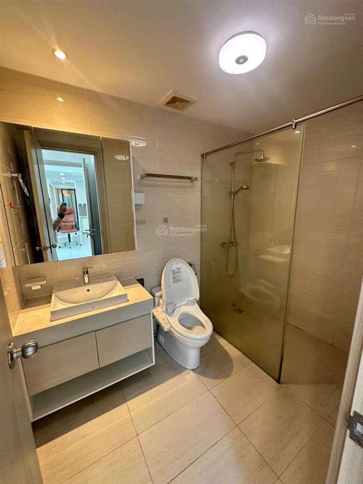 Cho thuê chung cư new city thủ thiêm quận 2, 3pn 2wc, view sông thoáng mát, giá 21tr/tháng.