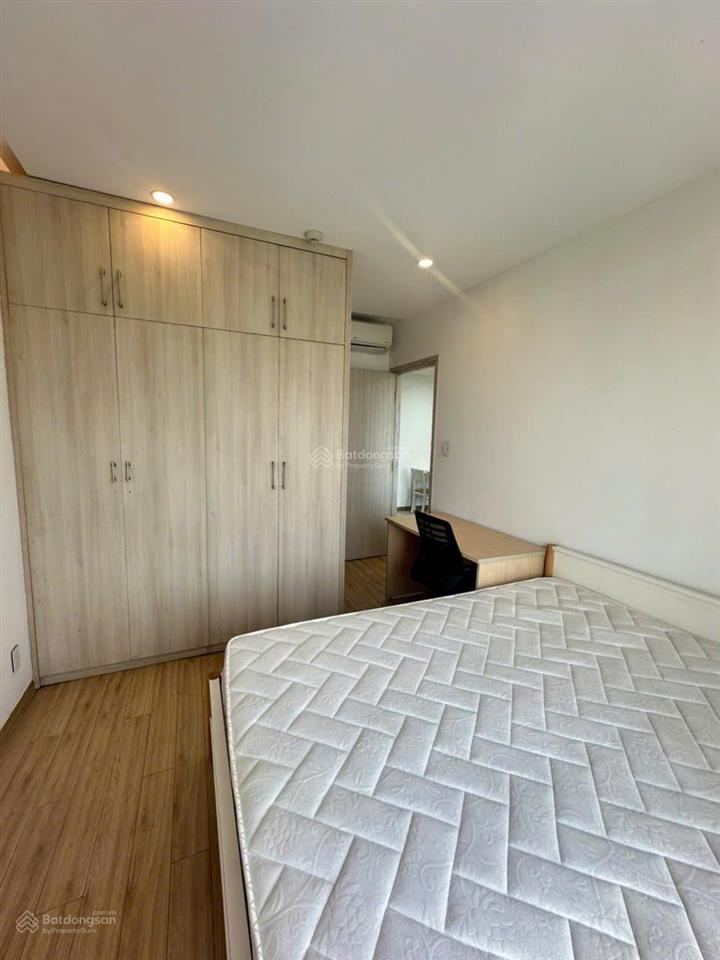 Cho thuê chung cư new city thủ thiêm quận 2, 3pn 2wc, view sông thoáng mát, giá 21tr/tháng.
