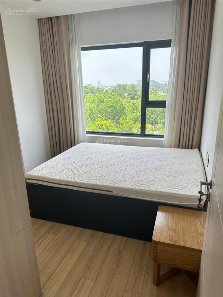 Cho thuê chung cư new city thủ thiêm quận 2, 3pn 2wc, view sông thoáng mát, giá 21tr/tháng.