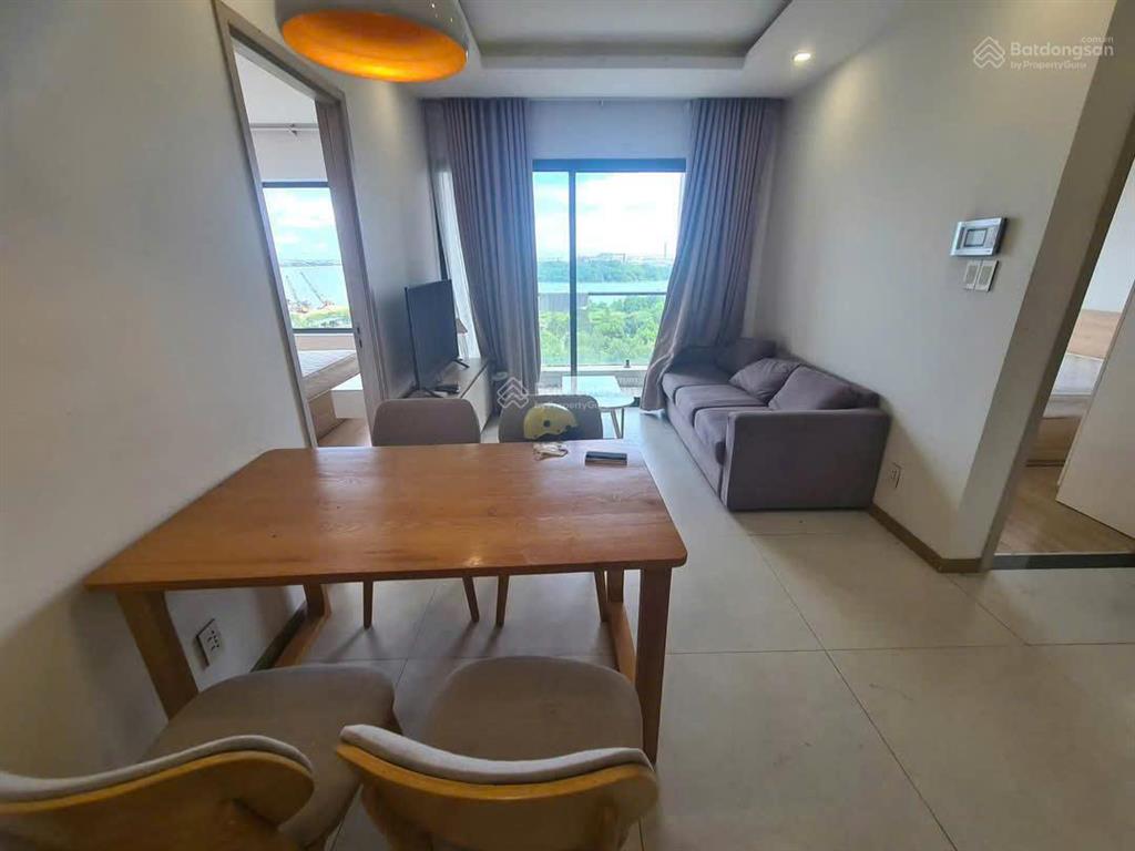 Cho thuê căn hộ dự án new city thủ thiêm quận 2 view sông trực diện, 2pn 2wc, full nội thất.