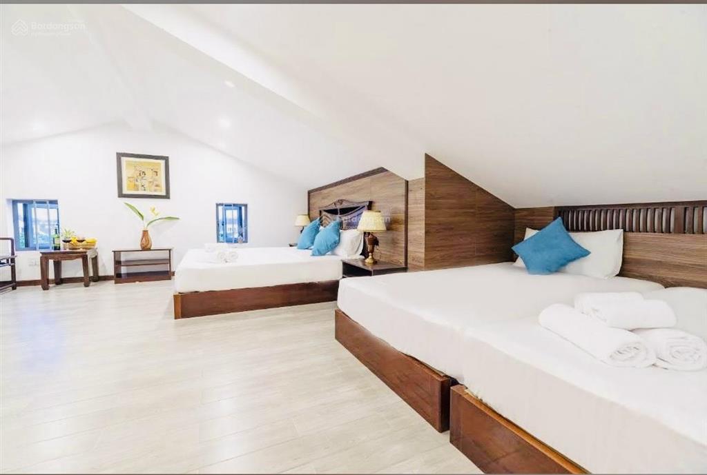 Chuyển nhượng toà boutique hotel 2 mặt tiền phố cổ hội an  doanh thu hàng tháng 8001,5tỷ/tháng