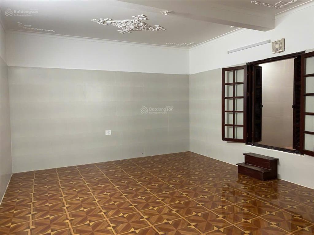 Chính chủ cho thuê nhà số 58 thợ nhuộm, hoàn kiếm