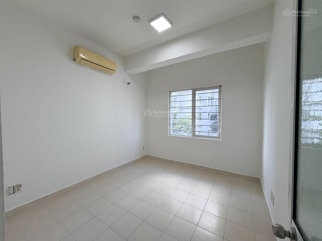 Chính chủ bán căn hộ 2 phòng ngủ ehome đông sài gòn 2 vào ở ngay