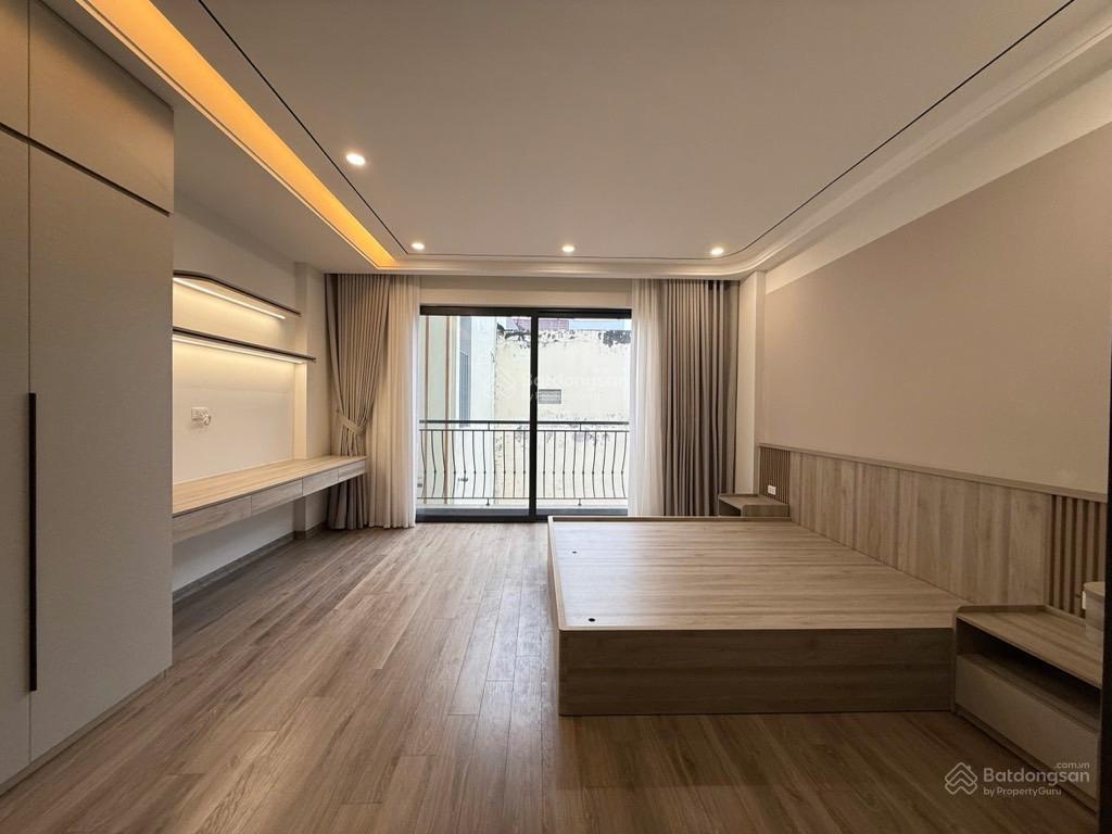Nhà phố trạm 6 tầng  thang máy  ngõ nông  đầy đủ nội thất.