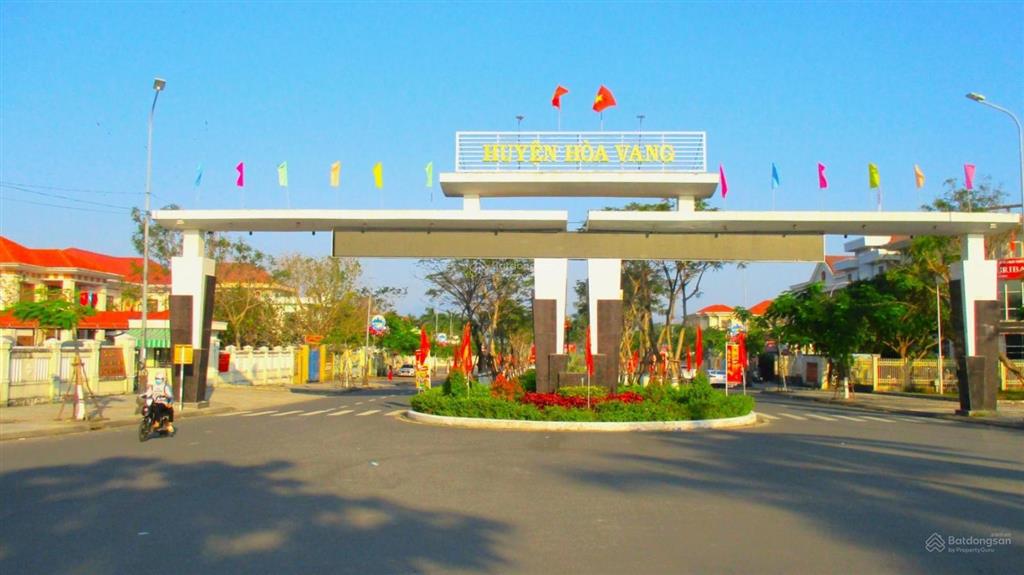 Cho thuê khu đất hơn 4.000m² gồm nhà mới xây, 1.200m² đất bằng phẳng và ao cá 2.300m² tại hòa nhơn