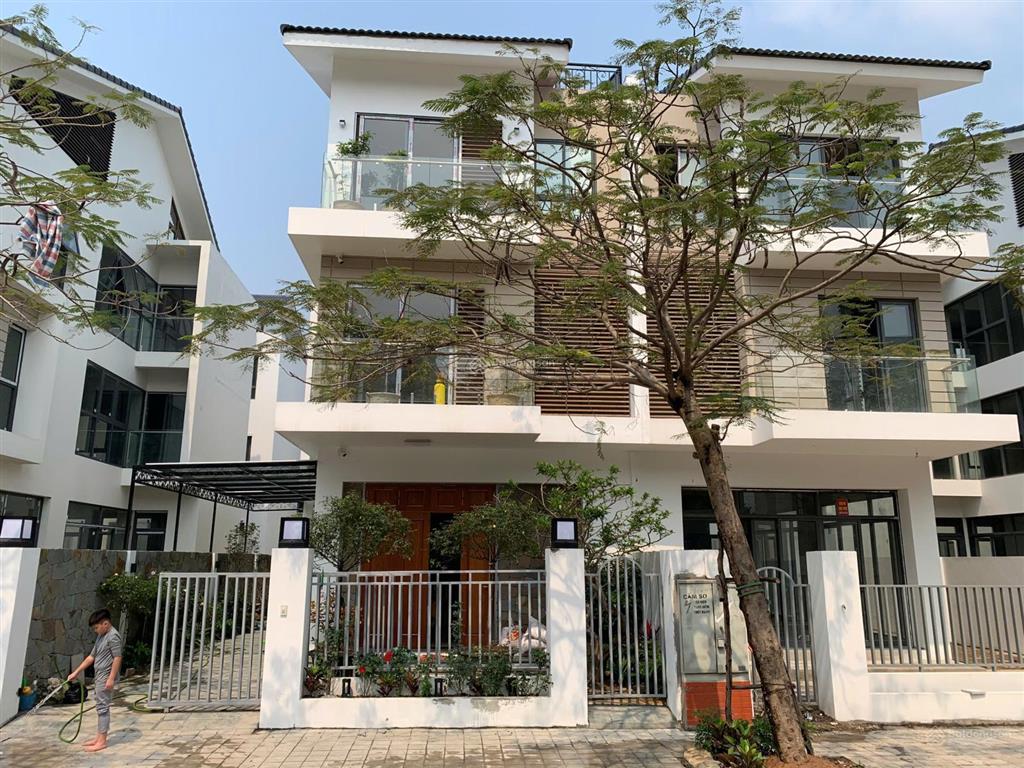 Cho thuê biệt thự dương nội 180m x 4 tầng chỉ 15 triệu/tháng