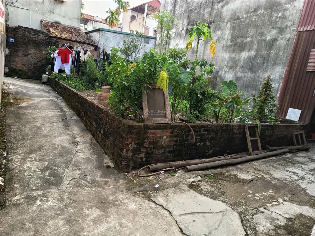 Chính chủ bán đất gần tượng đài phùng lô góc ô tô đỗ cửa, 60m2 mt 6 m chỉ khoảng 50 m ra đường 21 m