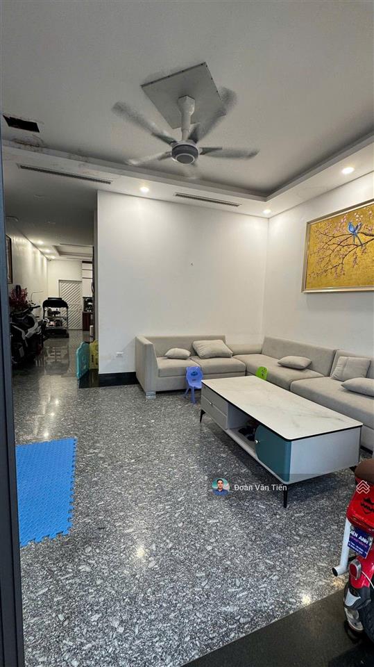 Bán nhà 83m2 6 tầng 8 pn gần chung cư sky m pháp lý chuẩn