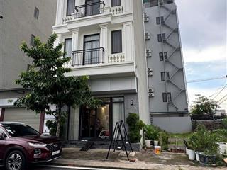 Bán nhà 83m2 6 tầng 8 pn gần chung cư sky m pháp lý chuẩn