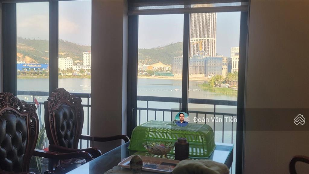 Bán nhà ô góc aquacity hạ long mặt hồ,biển full nội thất