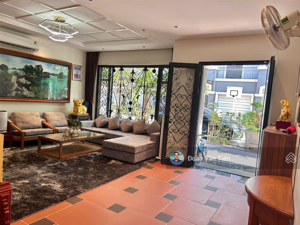 Bán nhà grandbay townhouse mới hoàn thiệnđn105m2