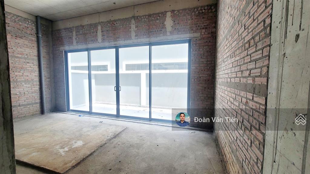 Grand bay townhouse.bán nhanh căn 105m2mt 6.5m nhận nhà ngay