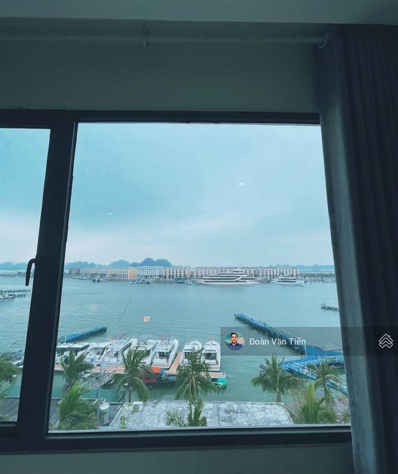 Bán ks mặt biển 80 phòng. 540m2 mt 32.5m sổ đỏ trao tay