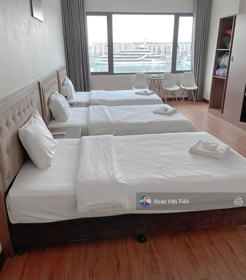 Bán ks mặt biển 80 phòng. 540m2 mt 32.5m sổ đỏ trao tay