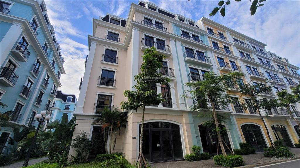 [ gấp !! ] bán lô góc aquacity hạ long 135m2  11.6 tỷ
