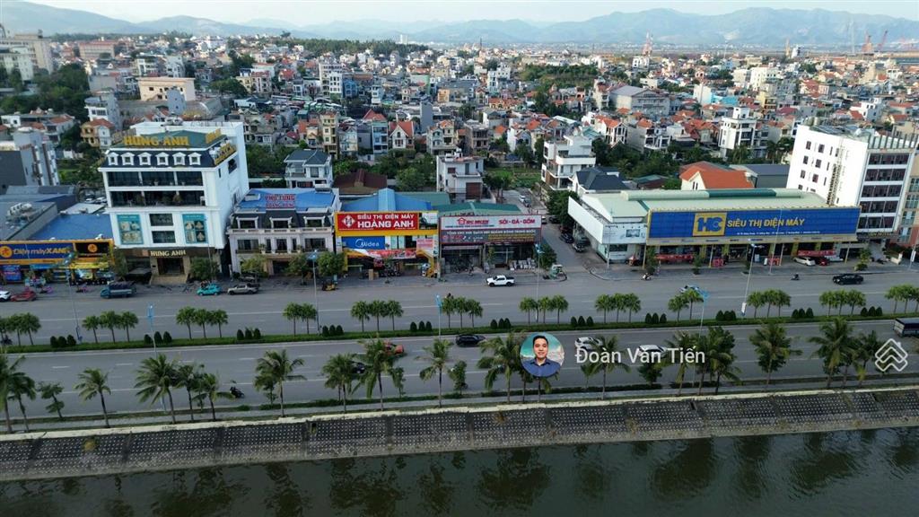 Bán lô 520m2mặt tiền 20m mặt hồ ngã tư ao cá giá 66 tỷ