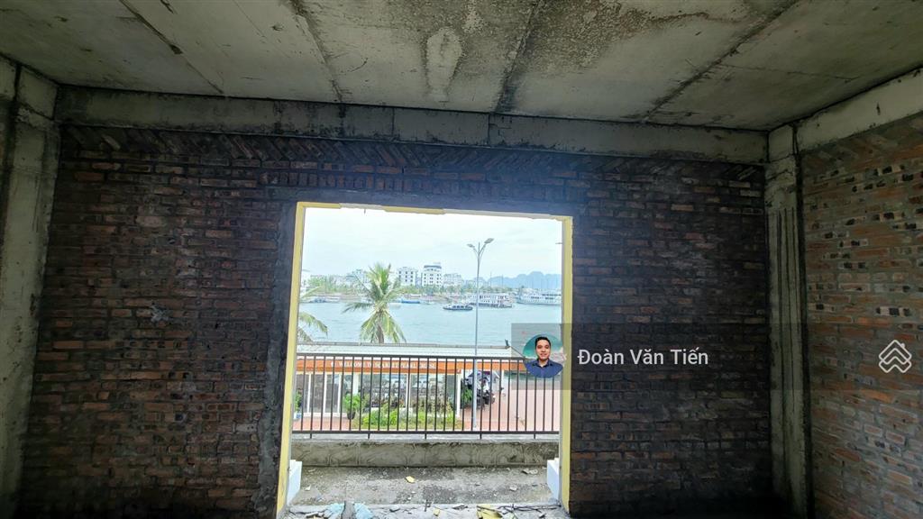 Siêu phẩm nhà mặt biển 108m2mt 6m đảo ngọc tuần châu view trực diện vịnh hạ long