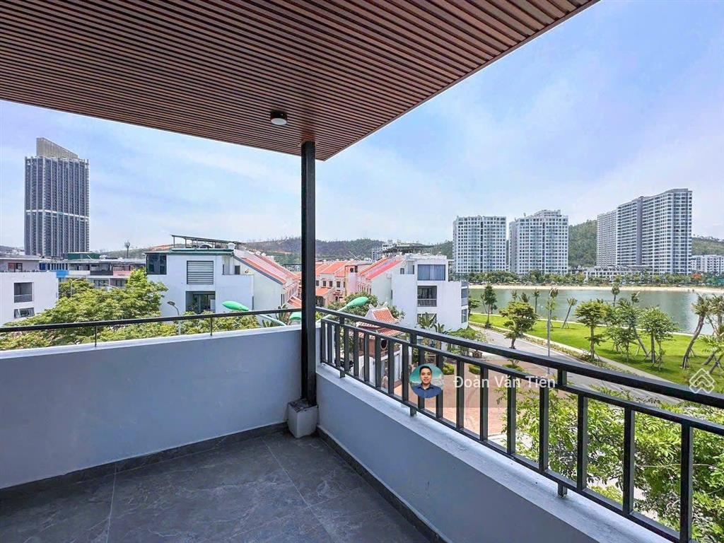 Lô góc lotus residences hạ long 3 mặt thoáng 2 mặt tiền giá tốt 10,3 tỷ