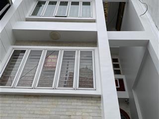 Nhà riêng mặt phố phú xá xây kiên cố cho thuê làm văn phòng hoặc nhà ở