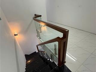 Chính chủ bán gấp nhà tầng 50m2 ngay sân bóng đông mỹ  nam phù. không lỗi, giá rẻ. 0862 859 ***