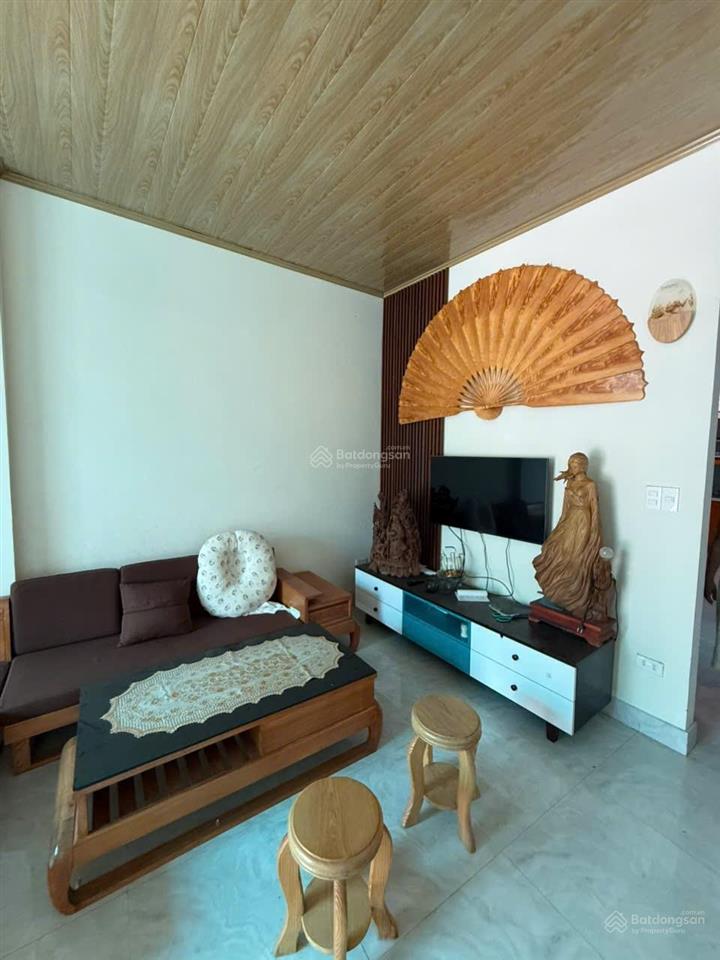 Bán gấp nhà 2 tầng 69m2 cạnh chợ, có đồ, sổ đỏ, không lỗi. ngọc hồi. giá rẻ 0862 859 ***