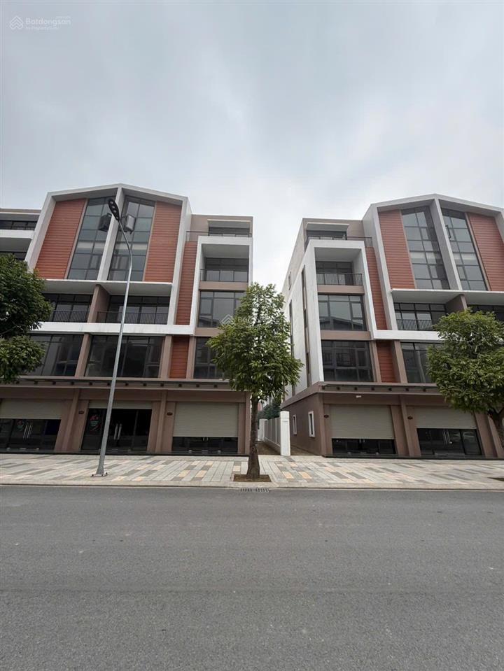 Cần bán gấp căn 100m sổ đỏ lâu dài, hai mặt tiền đường 20m giá rẻ nhất vin 3 14.6tỷ,  0971 219 ***